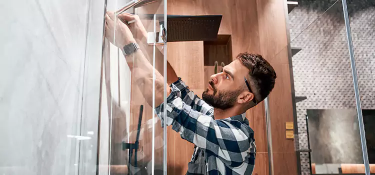 Replace Shower Doors with Frameless Alafaya
